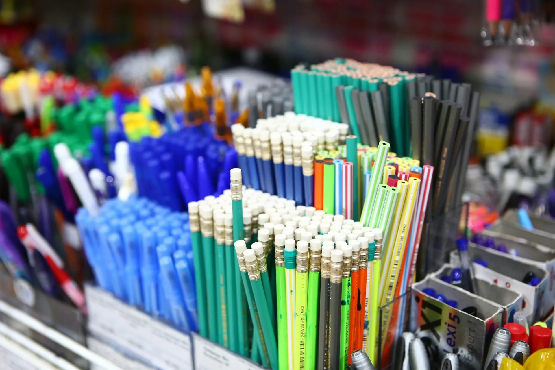 鉛筆売り場