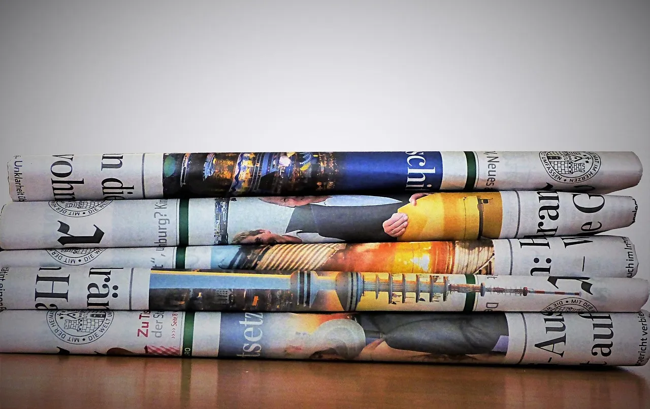 新聞の画像